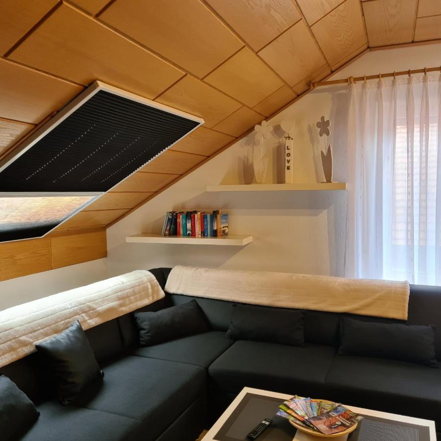 Ferienwohnung Cornelia Und Michael Persang Gbr Eppenbrunn Esterno foto